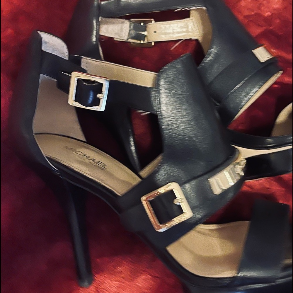 Michael Kors open toe slingback classic pumps